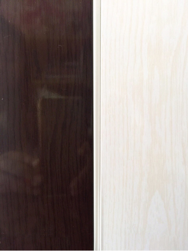 แผ่นฉากกั้นห้องลายไม้สีน้ำตาล